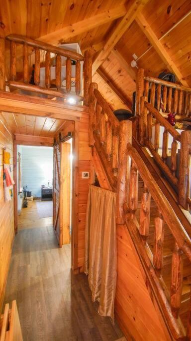 Charming Lakeview Cabin Near Geneva-On-The-Lake! Ashtabula Kültér fotó